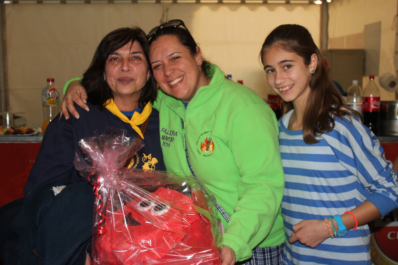 Comida y entrega de trofeos